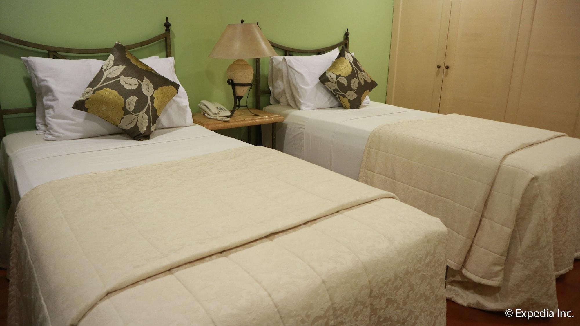 Sophia Suites Residence Hotel Cebu Exteriör bild