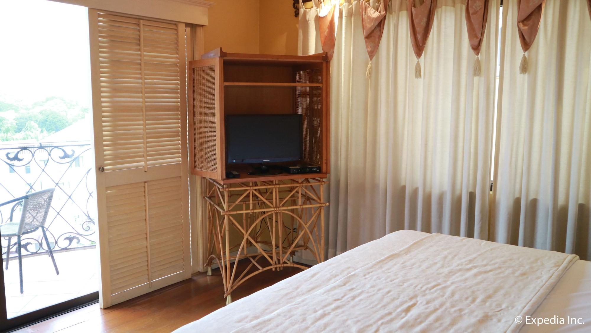 Sophia Suites Residence Hotel Cebu Exteriör bild