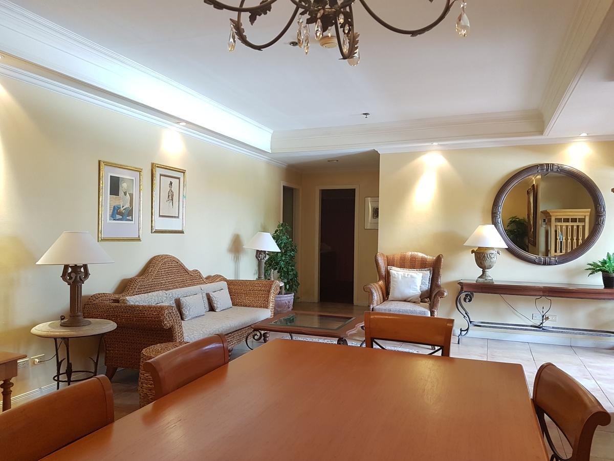 Sophia Suites Residence Hotel Cebu Exteriör bild